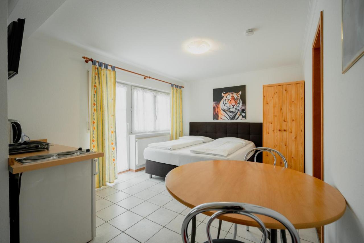 Park Hotel & Gaestehaus Руст Екстериор снимка