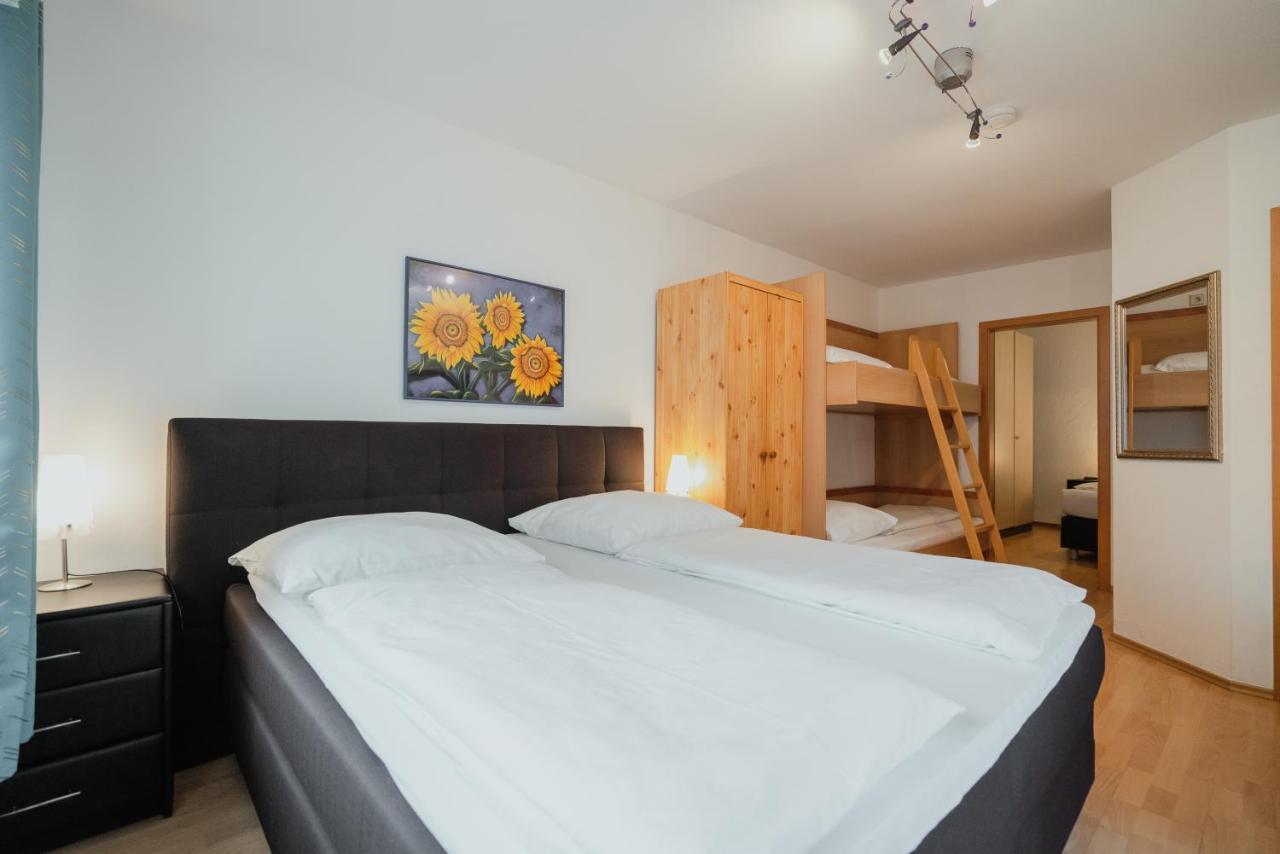 Park Hotel & Gaestehaus Руст Екстериор снимка