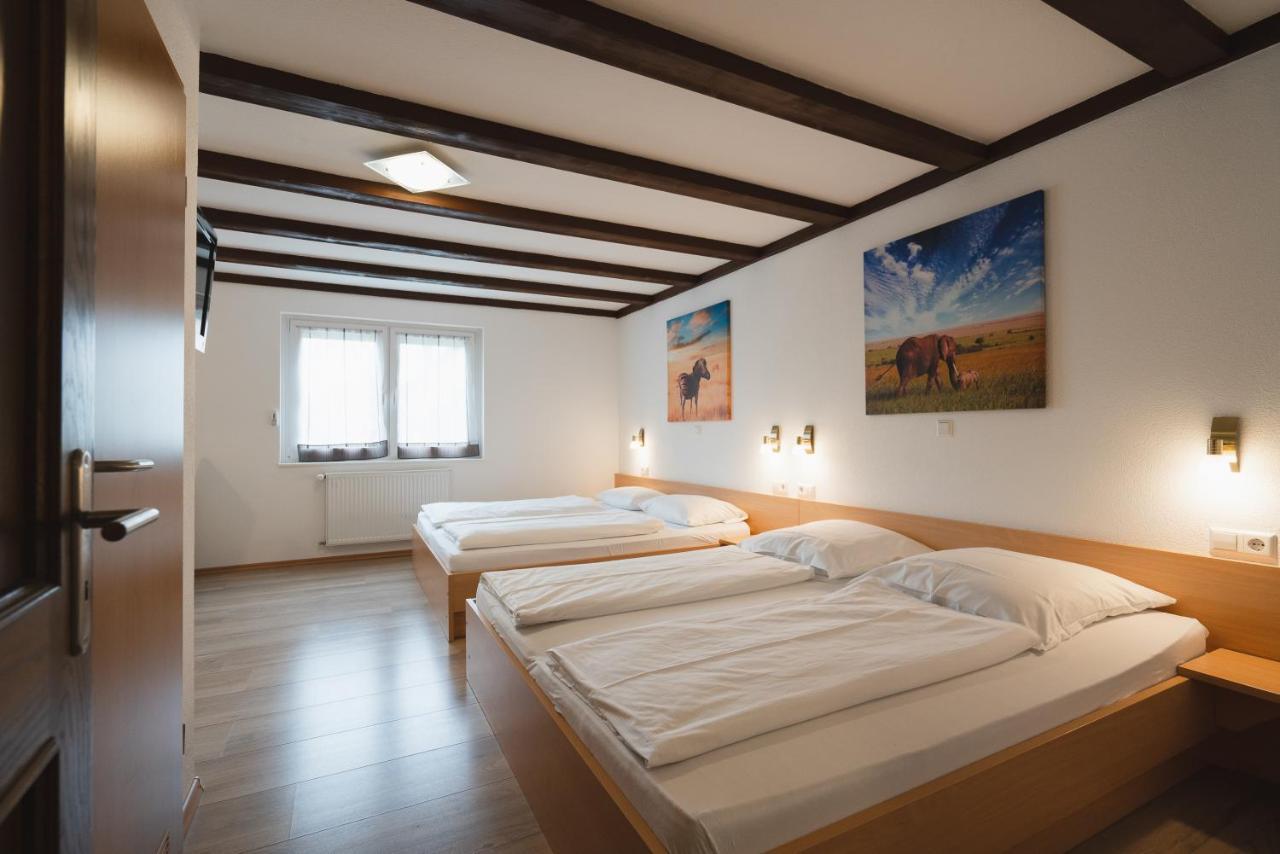 Park Hotel & Gaestehaus Руст Екстериор снимка