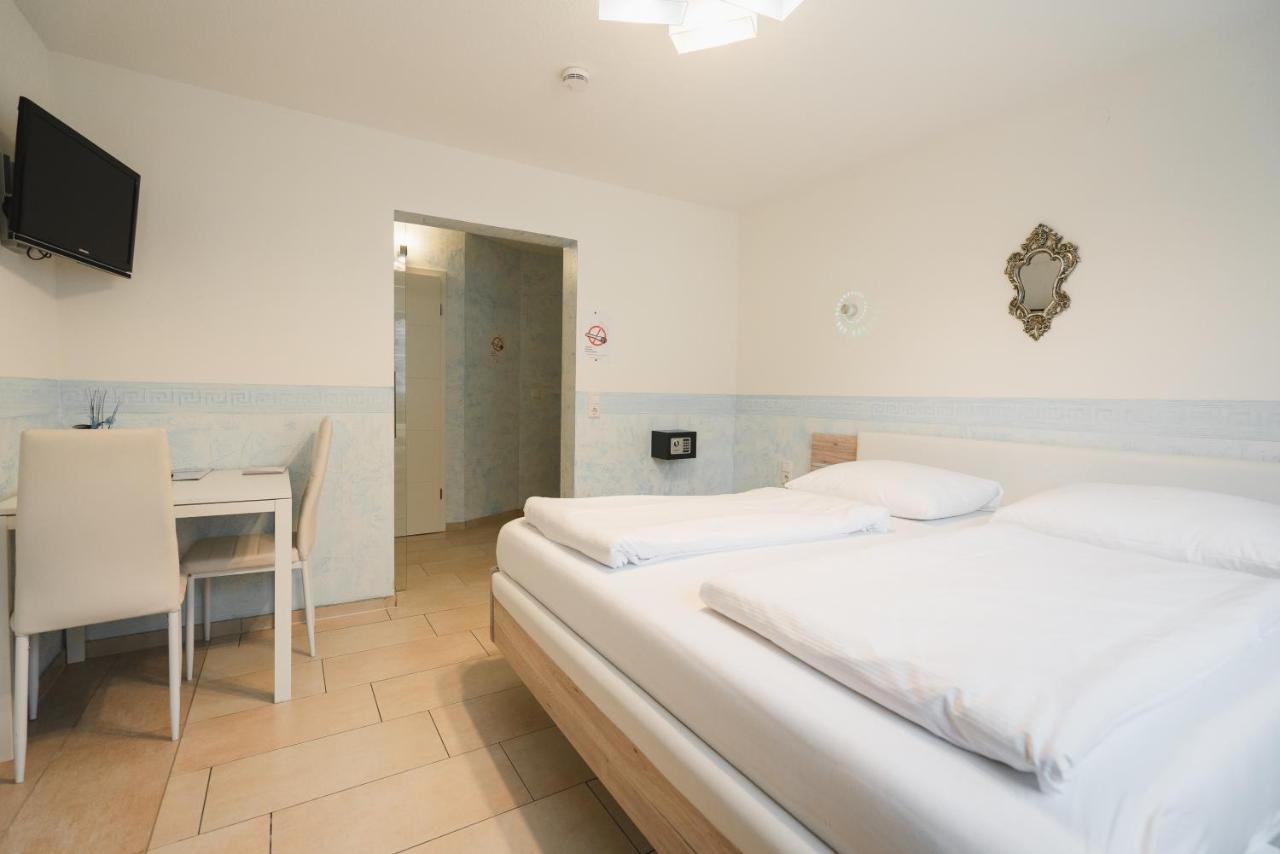 Park Hotel & Gaestehaus Руст Екстериор снимка