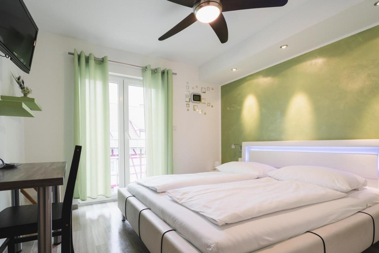 Park Hotel & Gaestehaus Руст Екстериор снимка