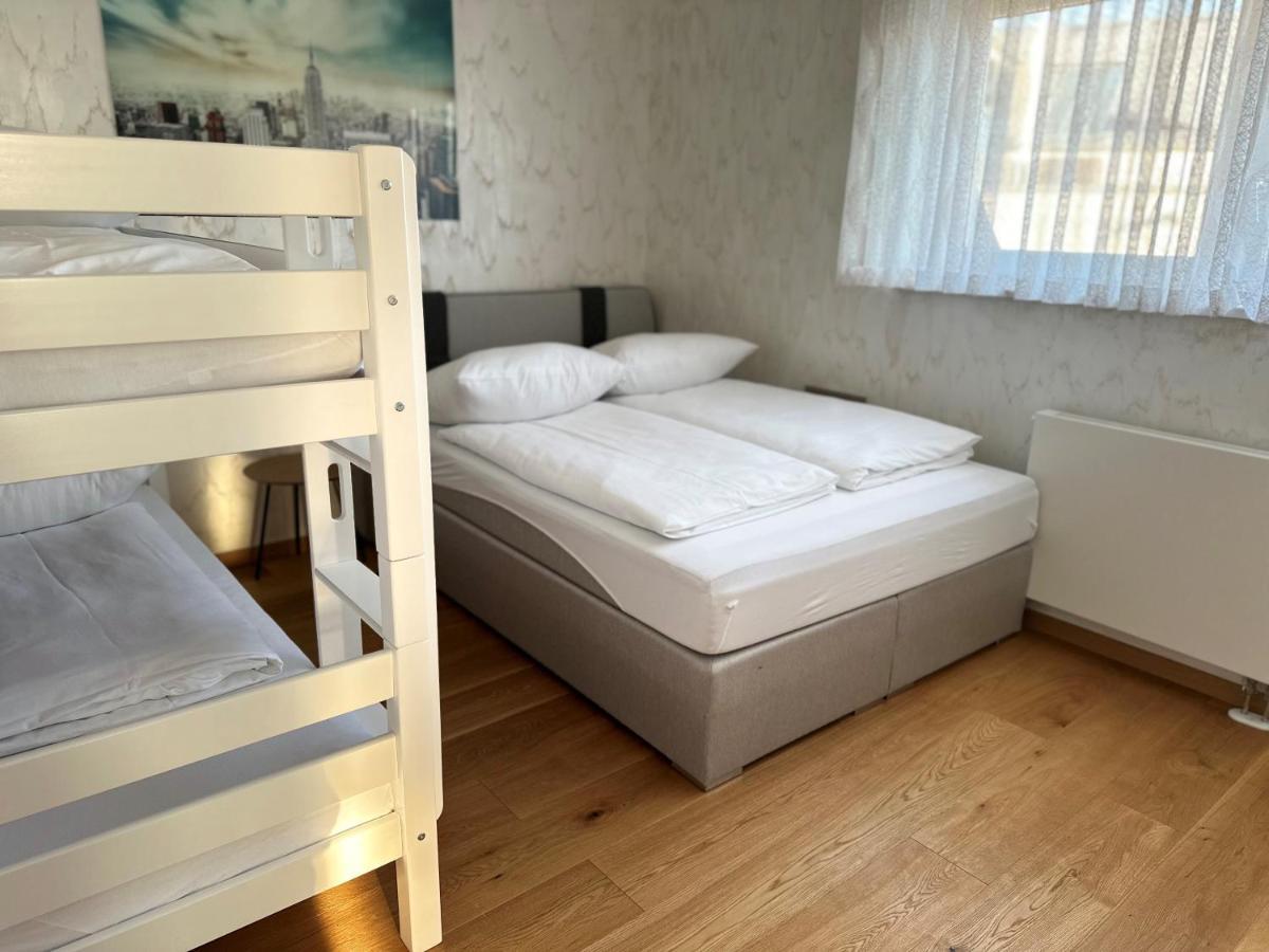 Park Hotel & Gaestehaus Руст Екстериор снимка